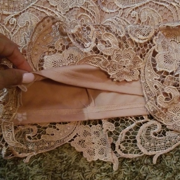 Dress - Picture 4 of 5